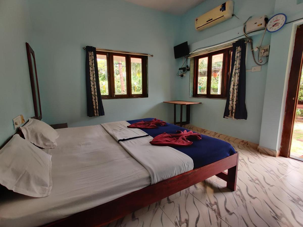 Mermaid Beach Resorts Vengurla Bagian luar foto