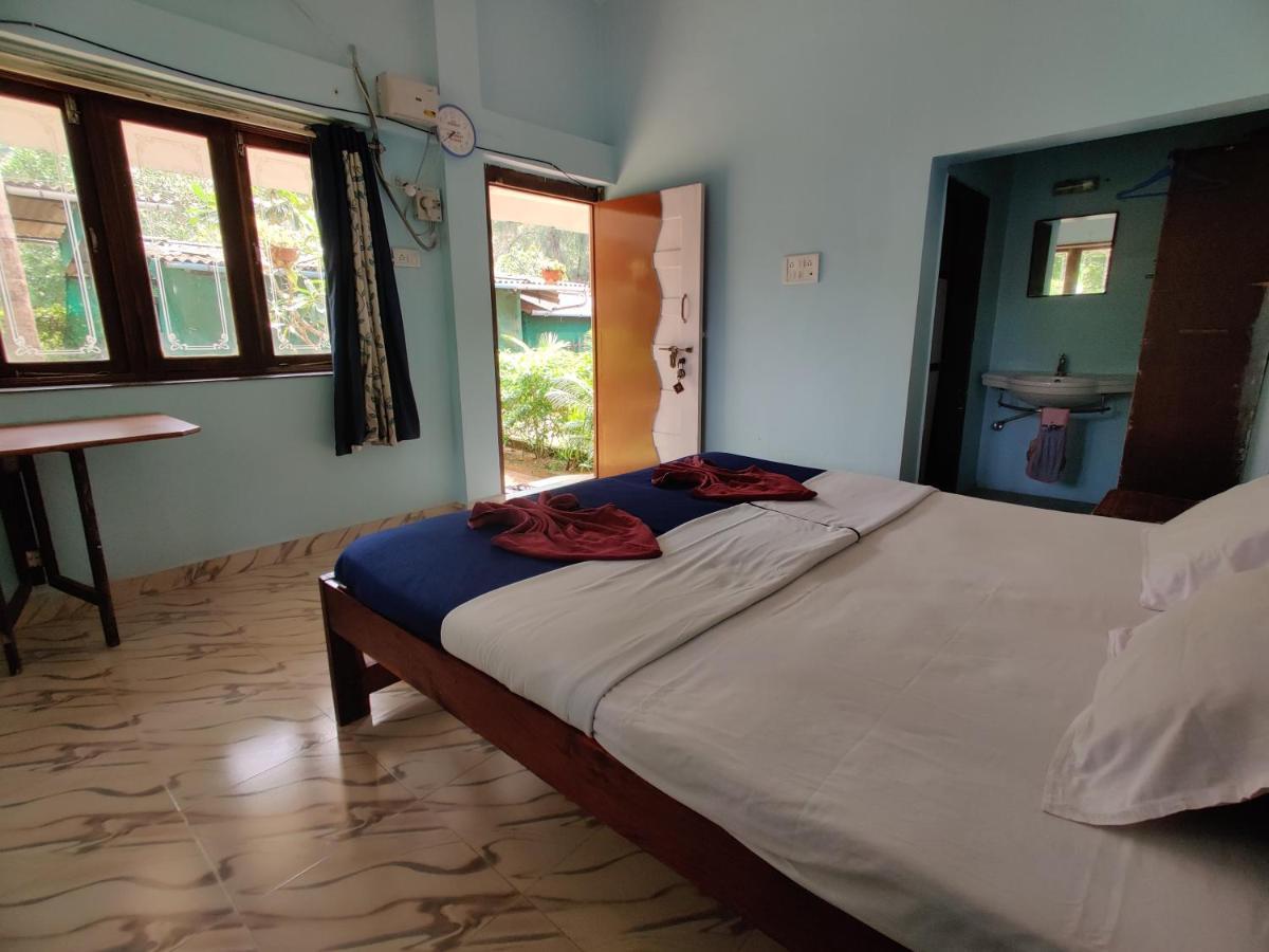 Mermaid Beach Resorts Vengurla Bagian luar foto