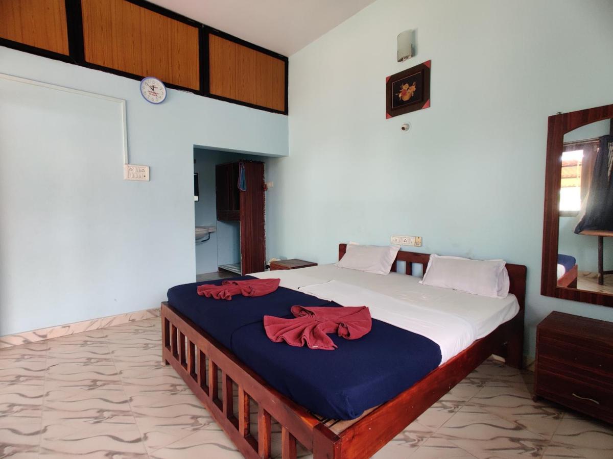 Mermaid Beach Resorts Vengurla Bagian luar foto