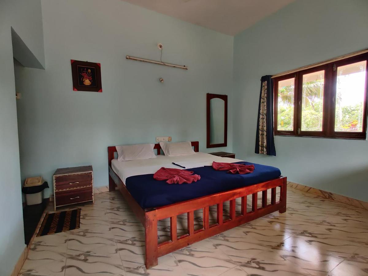 Mermaid Beach Resorts Vengurla Bagian luar foto